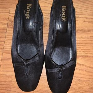 Rouge Paris Black Satin Slip on Heels size 8